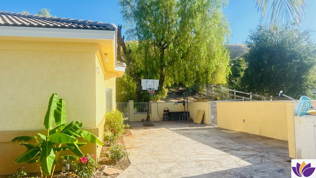 property in burbank