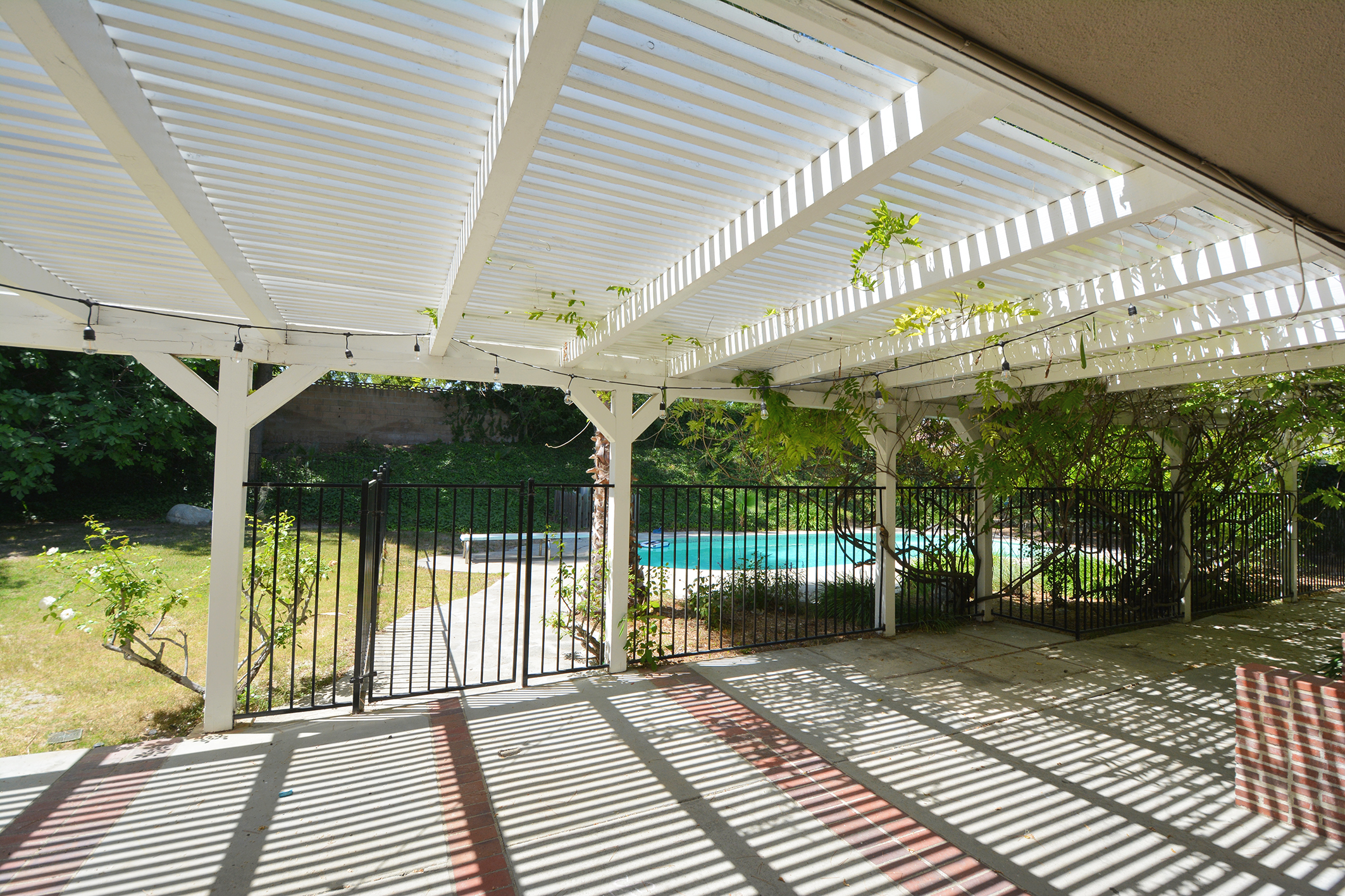 property in burbank