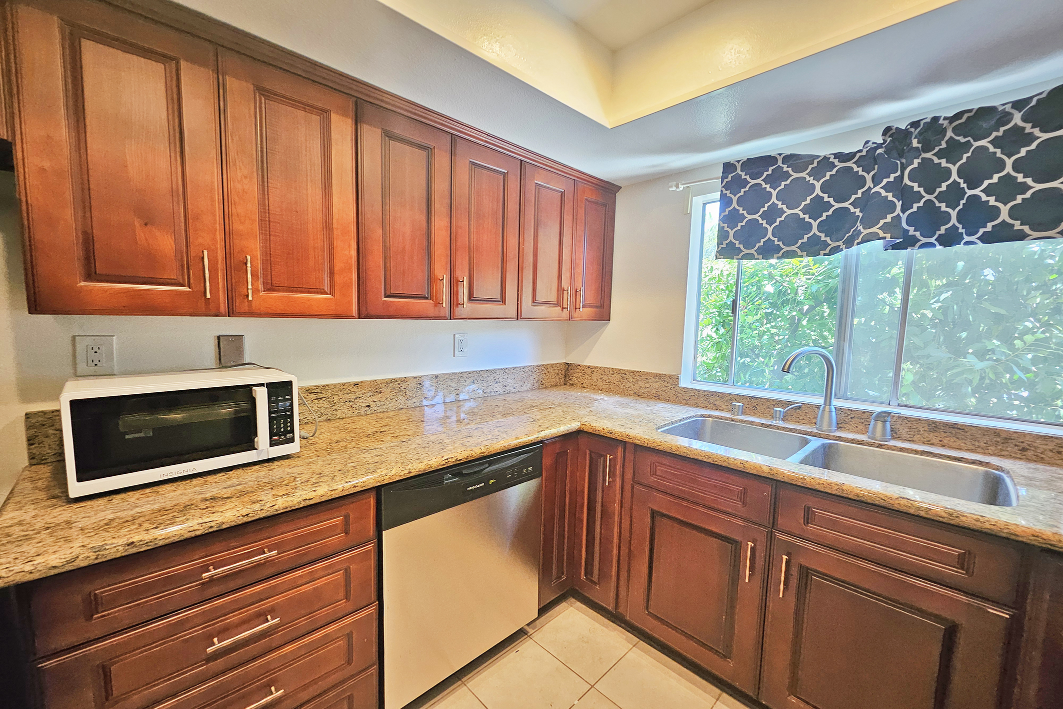 property in burbank