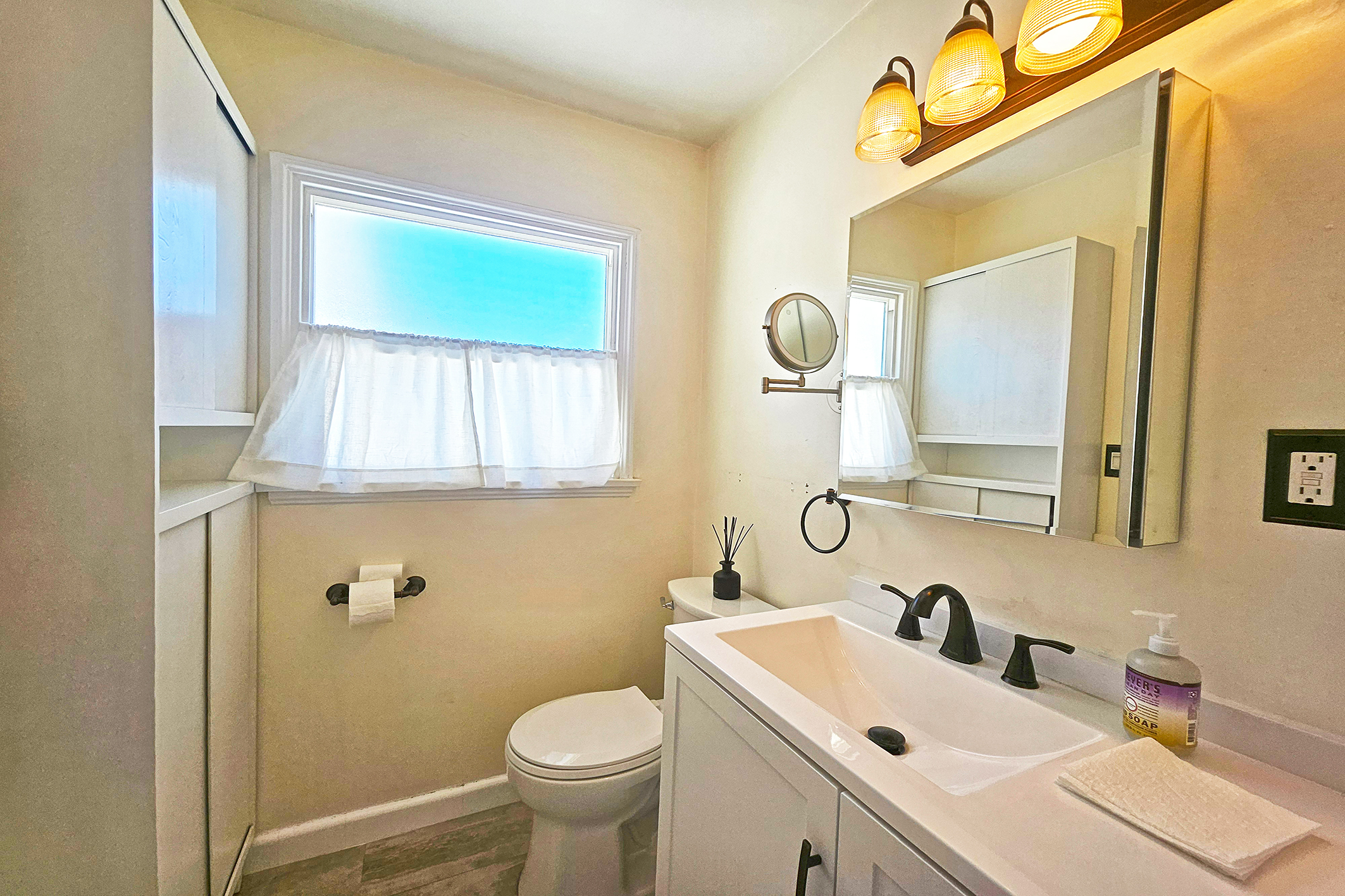 property in burbank