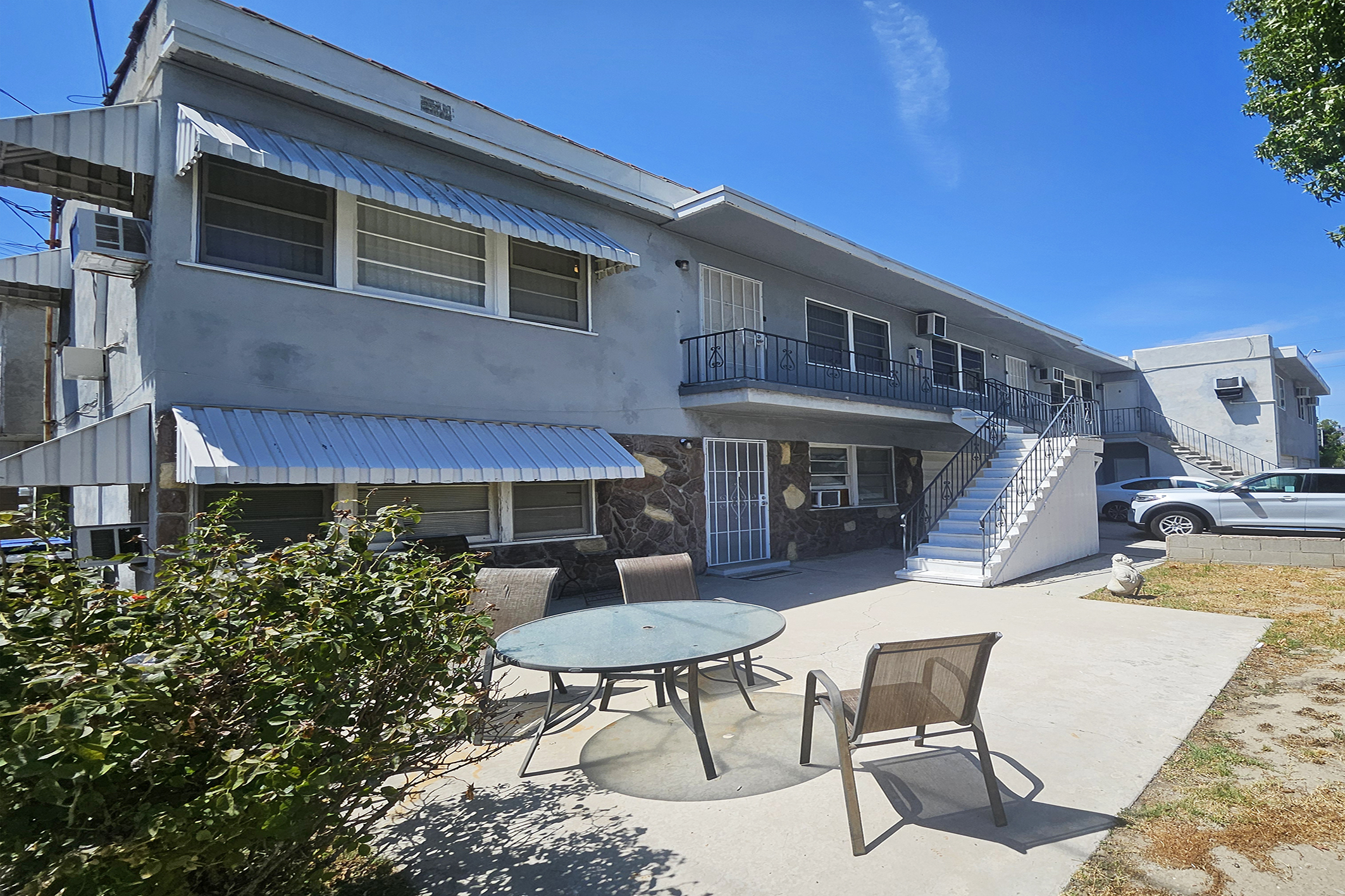 property in burbank for rent
